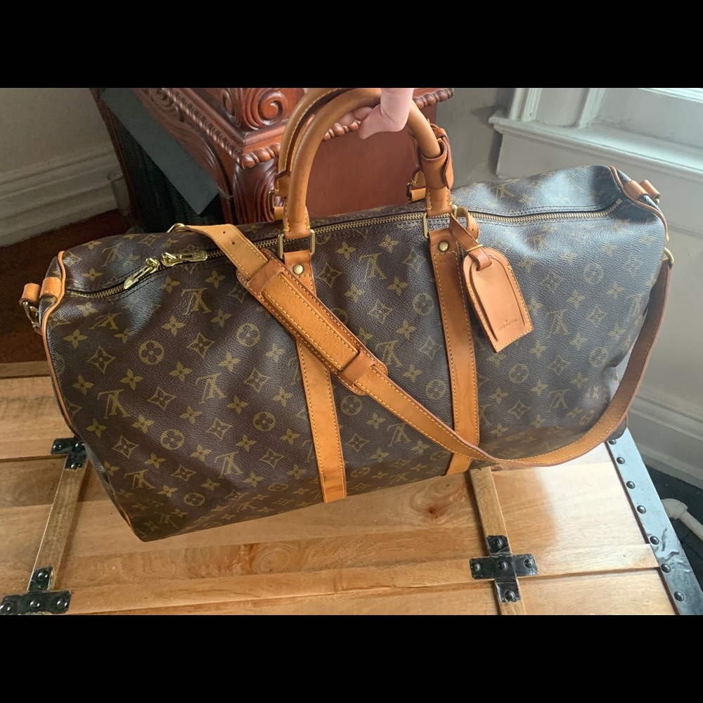 Louis Vuitton Bandouliere keepall 55 Travel Bag.